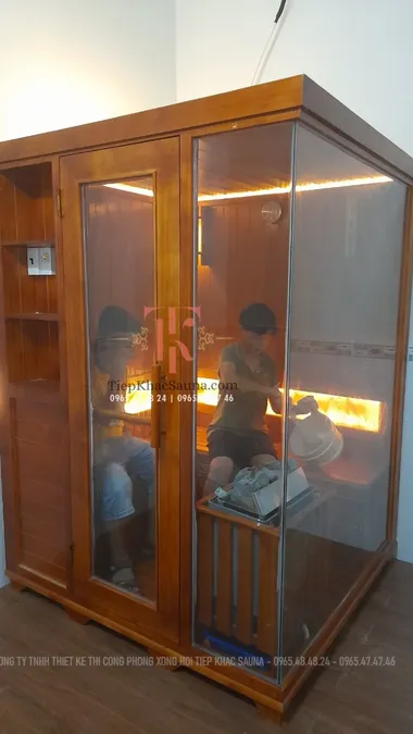 Phòng xông hơi khô tại Phú Giáo, Bình Dương. Cao 2m, ngang 1m5, sâu 1m4. Sử dụng tối đa 5 người/lần xông. Hình 3