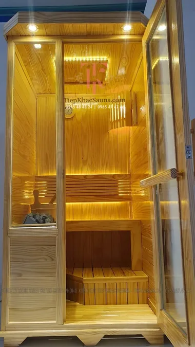 Phòng xông hơi mini lắp đặt gia đình anh Phi, thành phố Tây Ninh. Cao 2m, ngang 1m, sâu 1m. Sử dụng 1 người/lần xông. Hình 3/4