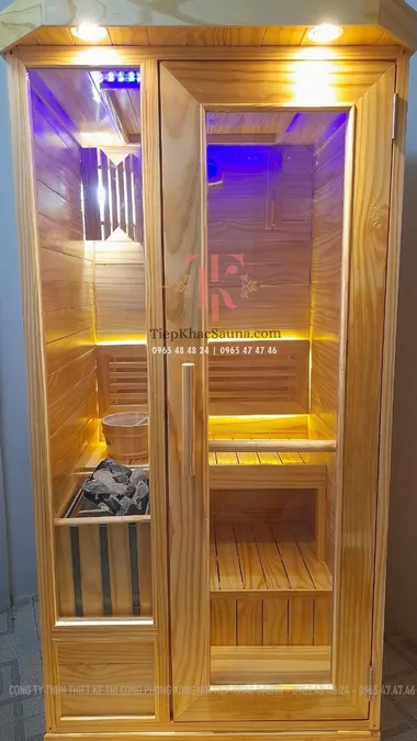 Phòng xông hơi mini lắp đặt tại HCM. Cao 2m, ngang 1m, sâu 1m. Sử dụng tối đa 1 người/lần xông. Hình 1