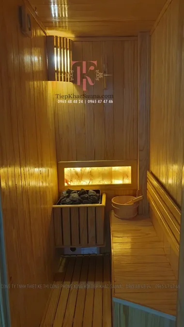 Phòng xông khô đá muối tại Mộc Kim Spa, Nguyễn Thị Minh Khai, Q1, HCM. Cao 2m1, ngang 0.95m, sâu 1m5. Sử dụng 2-3 người/lần xông. Hình 4/4 