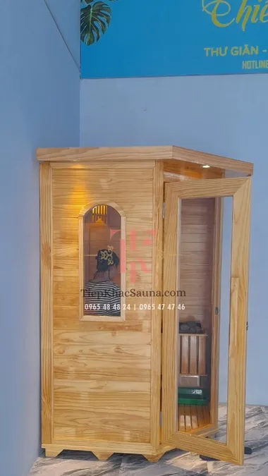 Phòng xông hơi vị trí góc tại Yoga An Nhiên, Tp Biên Hòa. Cao 2m1, ngang 1m3, sâu 1m3. Sử dụng tối đa 3 người/lần xông. Hình 4