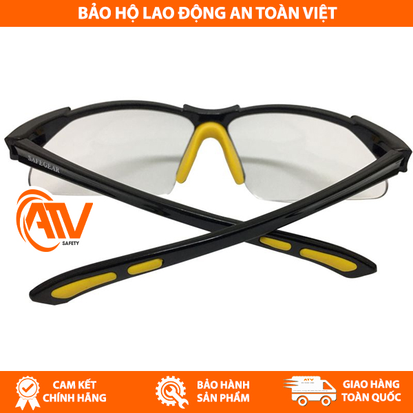 Kính Bảo Hộ Safegear P620 Đài Loan chống trầy xước