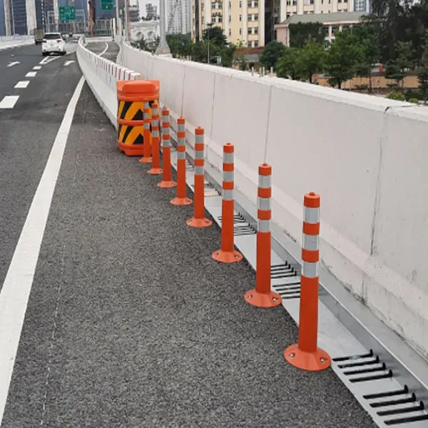Nắp Phủ Phản Quang Cho Cọc Trụ