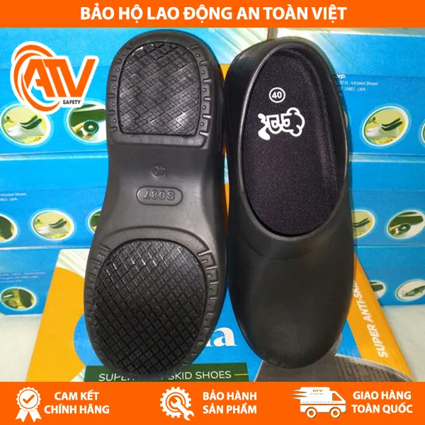 Giày Bảo Hộ Bếp Hestia Siêu Nhẹ
