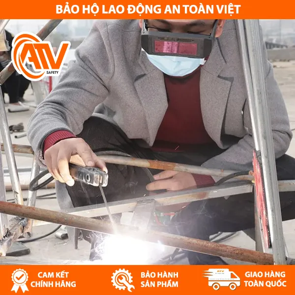 Kính Hàn Điện Tử Cảm Biến Ánh Sáng Tự Động Xuất Khẩu