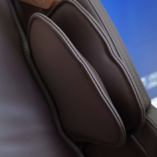 Ghế Massage Toàn Thân Cao Cấp - FUJISHIMA FJE 101