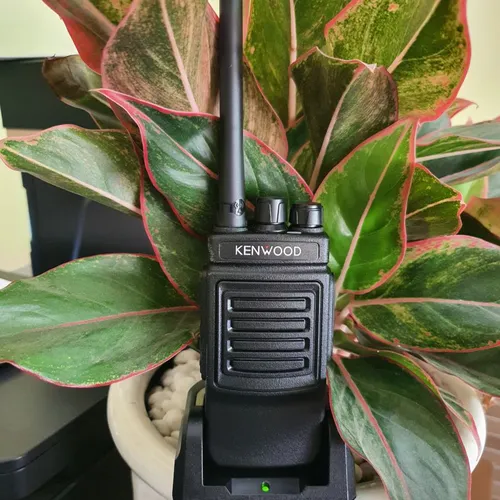 Bồ Đàm Cầm Tay KenWood TK 520 Tiêu Chuẩn IP54 - IP55 Theo Thông Tư 150 BCA
