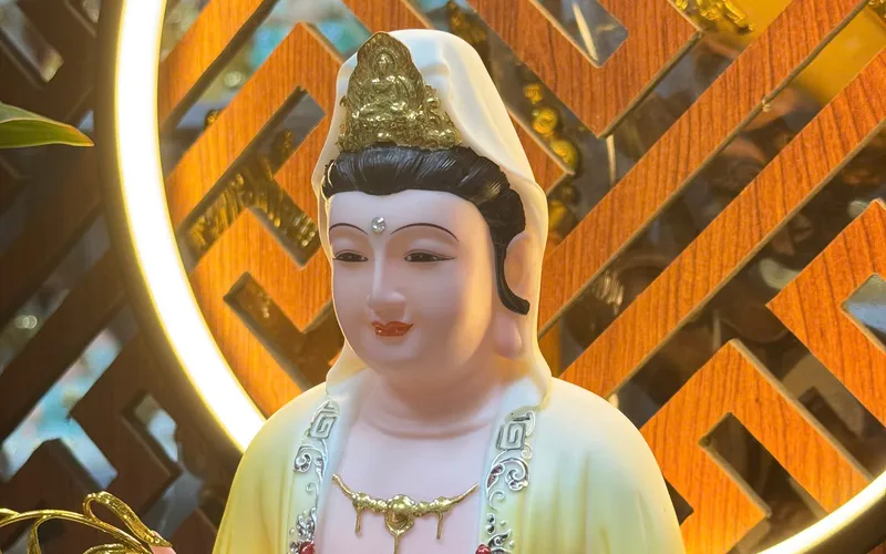 Quan Âm đế tròn