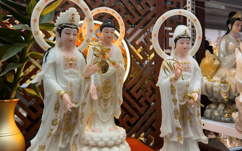 Tây Phương Tam Thánh Phật đứng