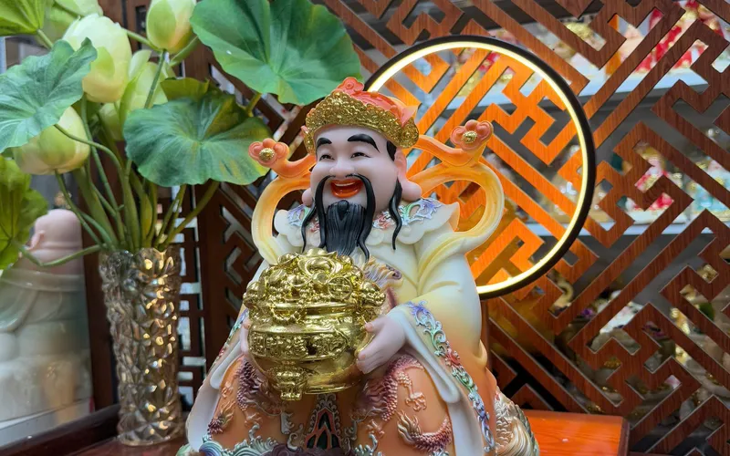 Thần Tiền rồng