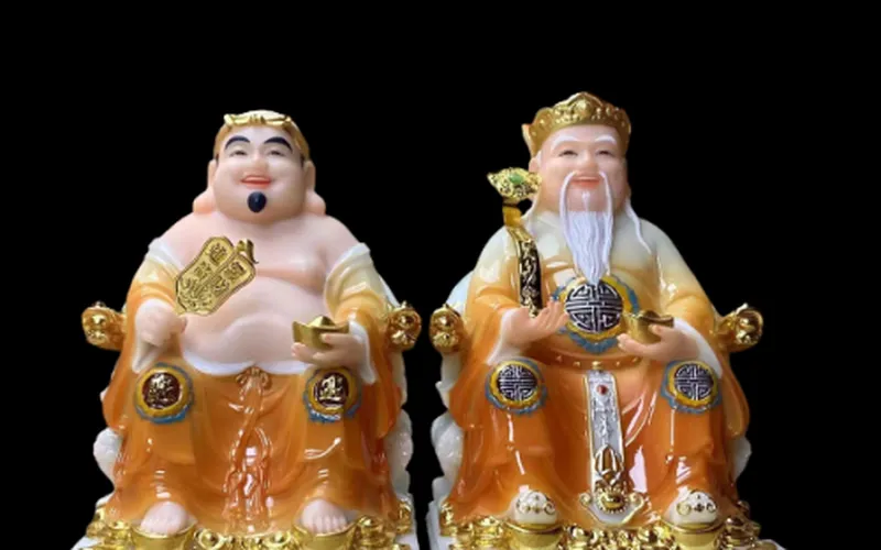 Cặp Thần Tài Thổ Địa đế vuông