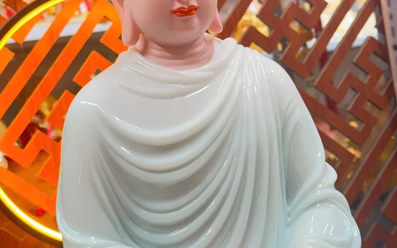 Tượng Phật Thích Ca Mâu Ni