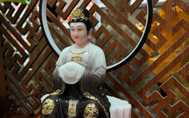 Bích Hà Nguyên Quân 