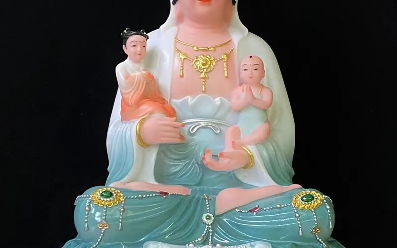 Quan Âm Tống Tử