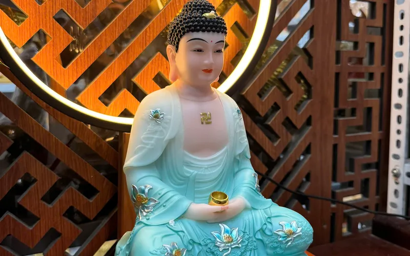 Tượng Phật A Di Đà Ngồi Đế Non Nước
