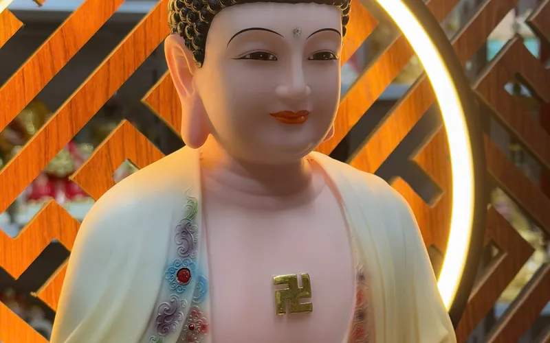 Tượng Phật A Di Đà 