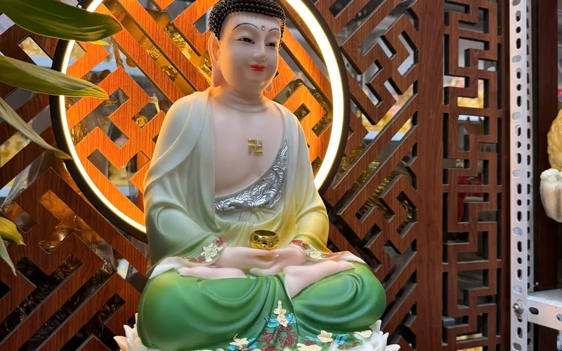 Tượng Phật A Di Đà ngồi đế sen lượn sóng