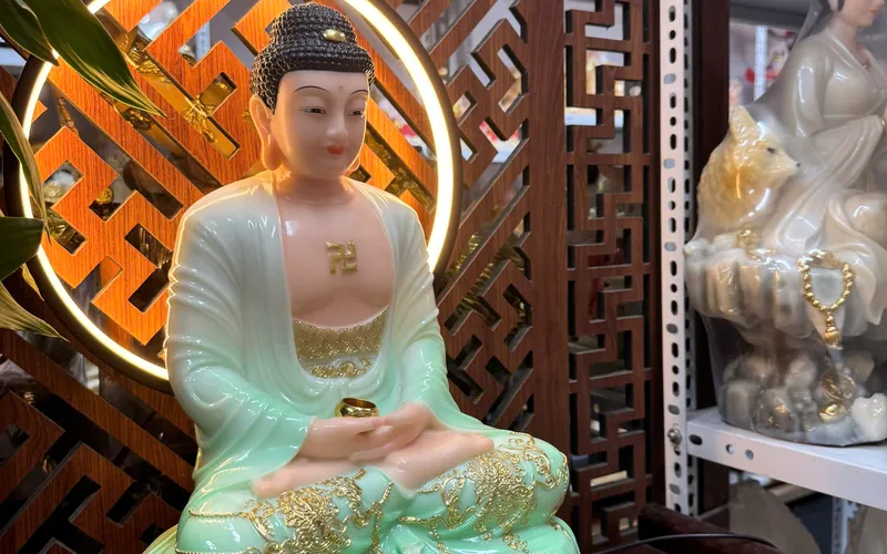 Tượng Phật A Di Đà đế tròn viền vàng