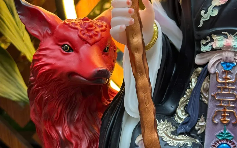 Tượng Bà Cố Hỷ 