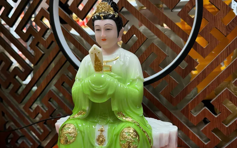 Bích Hà Nguyên Quân  