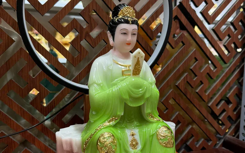 Bích Hà Nguyên Quân  