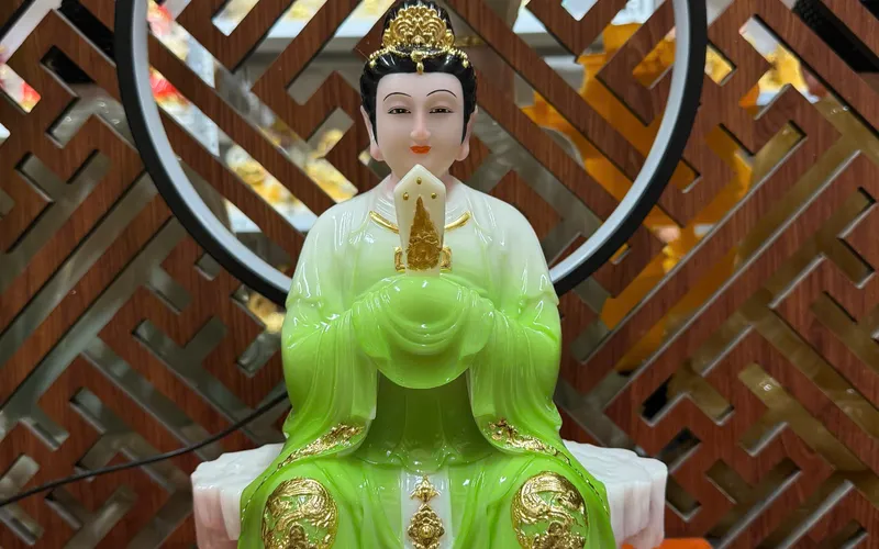 Bích Hà Nguyên Quân  