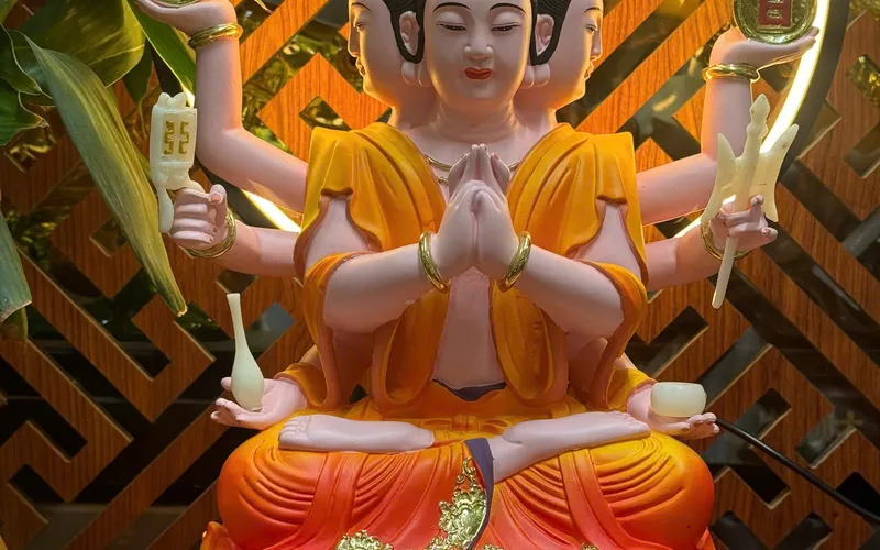 ĐẨU MẪU NGUYÊN QUÂN