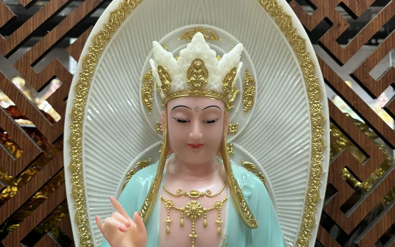 Địa Tạng Vương Bồ Tát lá Bồ Đề