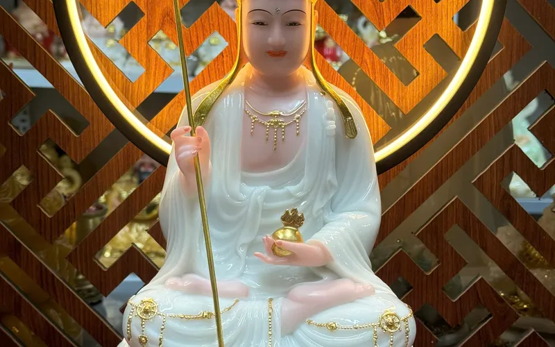 Địa Tạng Vương Bồ Tát