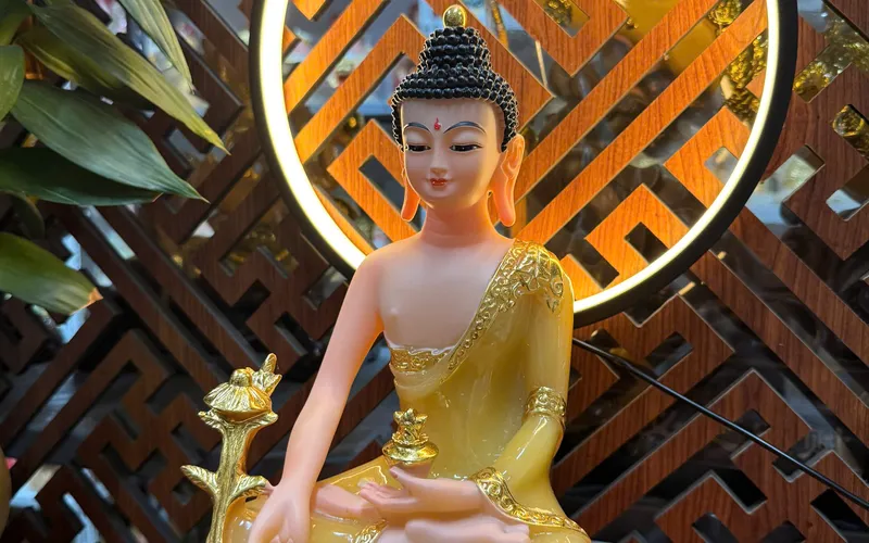 Tượng Dược Sư