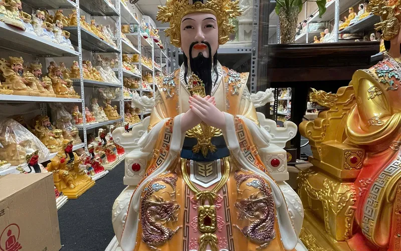 Tượng Ngọc Hoàng Đại Đế