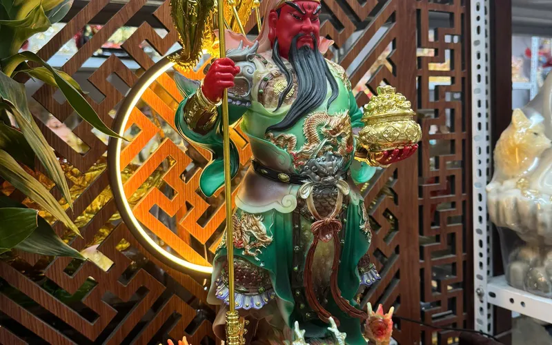 Quan Công Đứng Ngũ Kỳ Cửu Long