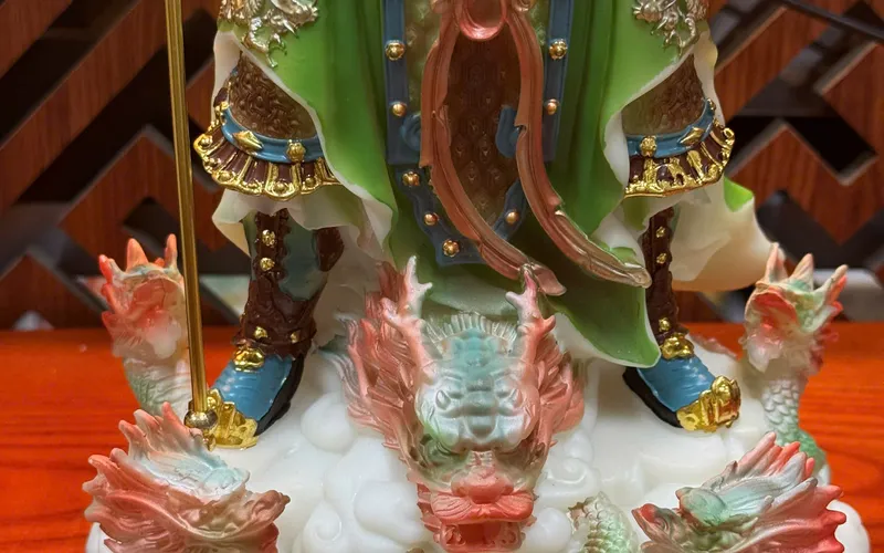 Quan Công Đứng Ngũ Kỳ Cửu Long