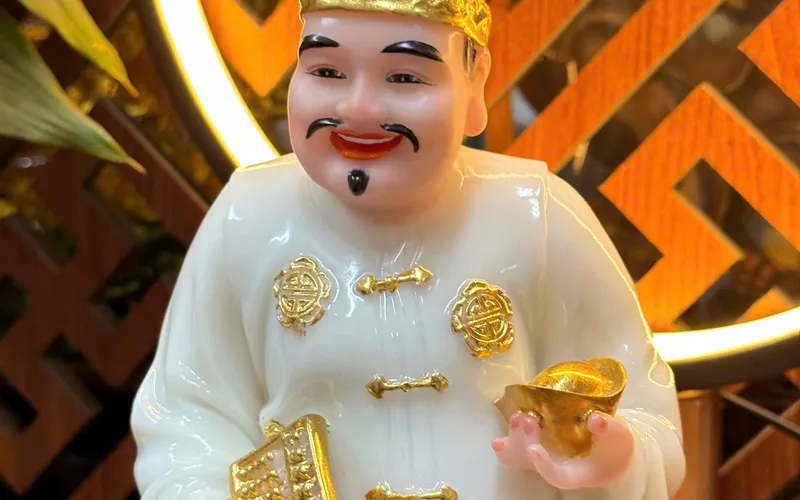 Quản Gia