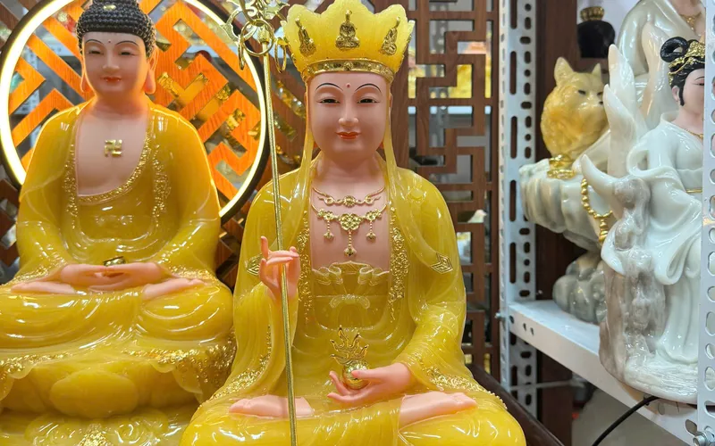 Ta Bà Tam Thánh Phật