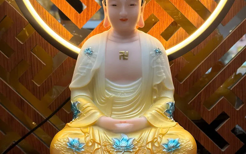 Ta Bà Tam Thánh Phật dạng đế sen non nước màu Vàng 