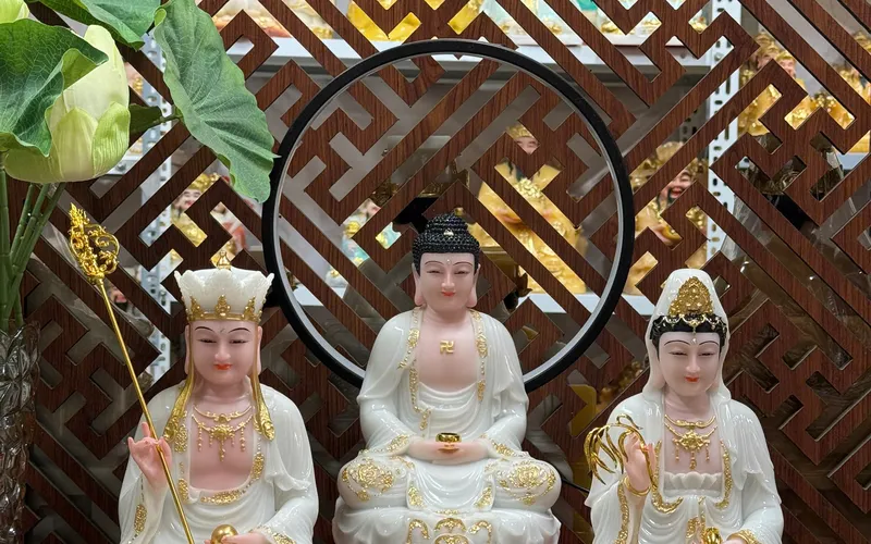 Bộ tượng Ta Bà Tam Thánh Phật 