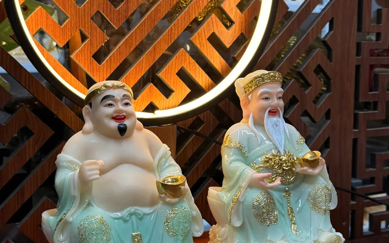 Bộ Tài Địa dạng đế tròn