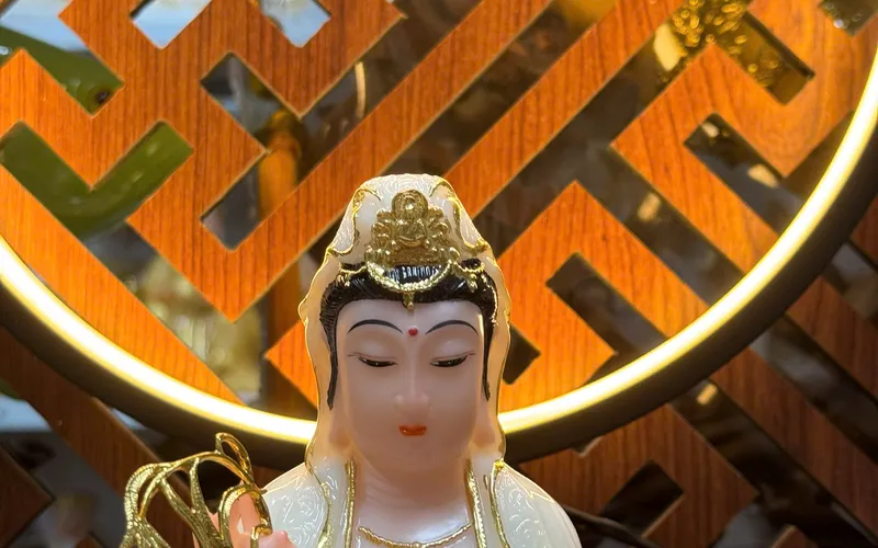 Tam Thánh Phật ngồi mẫu nhỏ