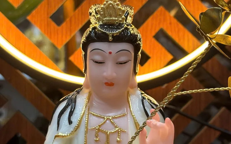 Tam Thánh Phật ngồi mẫu nhỏ