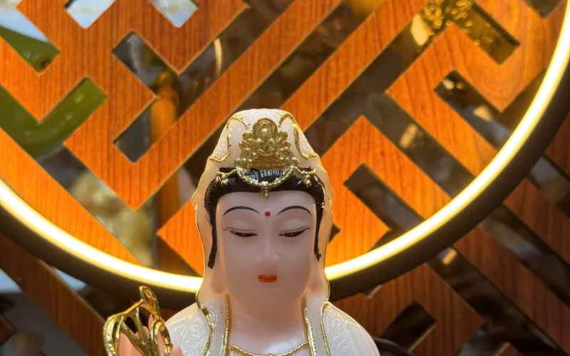 Tam Thánh Phật ngồi mẫu nhỏ