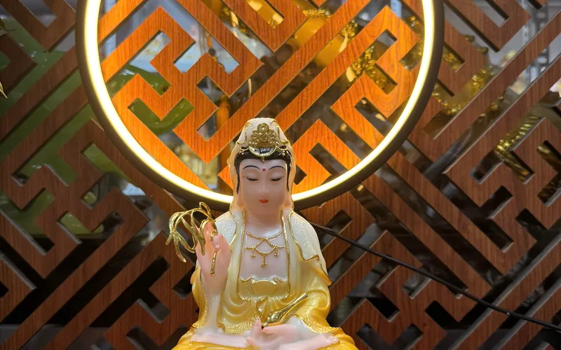 Tam Thánh Phật ngồi mẫu nhỏ