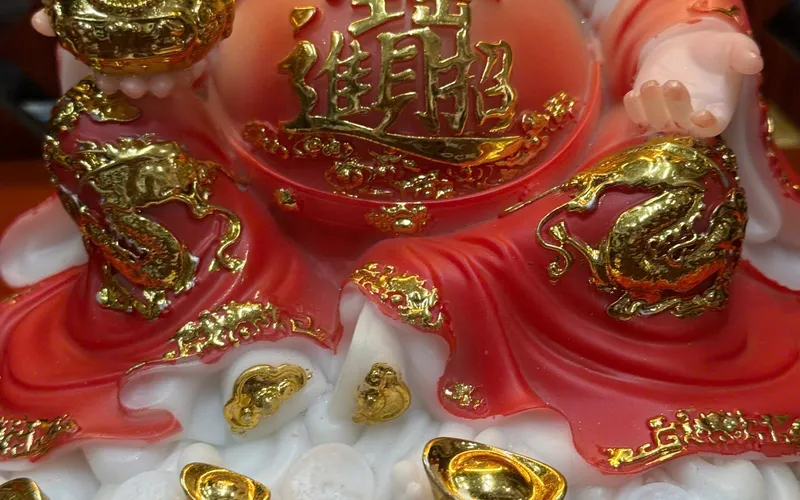 Ông Thần Tiền đế mây