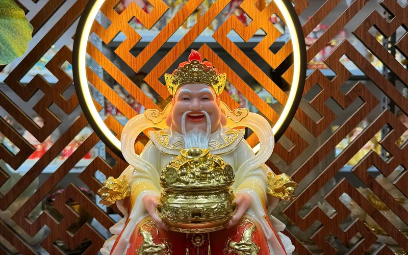 Thần Tiền Tài Nguyên Quãng Tiến