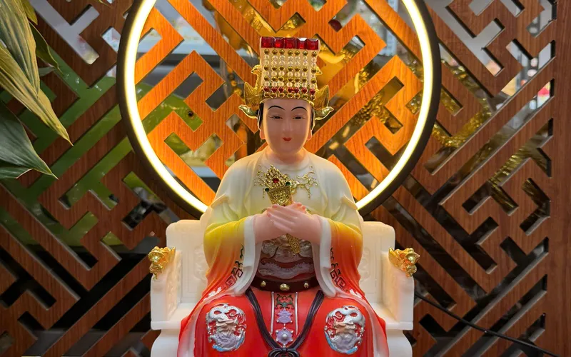 Tượng Mẹ Thiên Hậu 