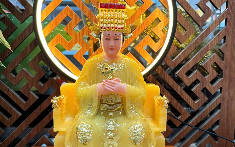 Tượng Mẹ Thiên Hậu 