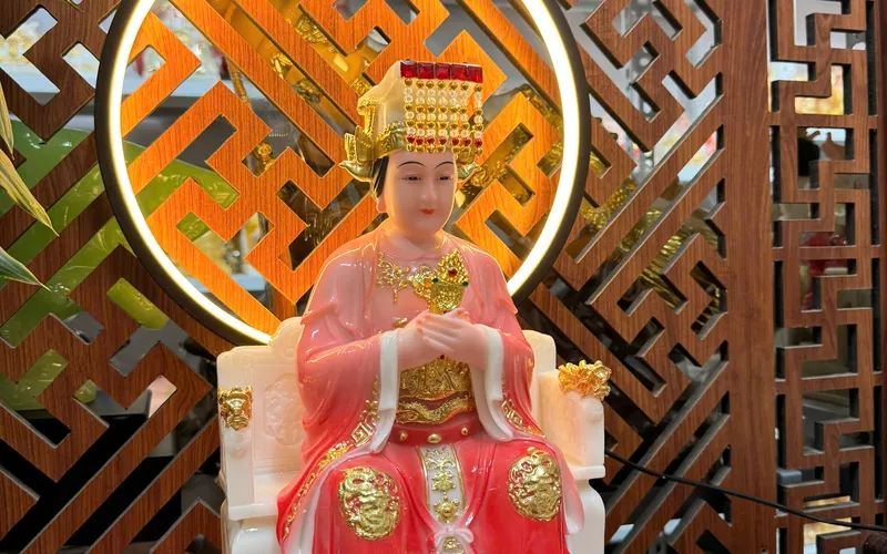 Tượng Mẹ Thiên Hậu 