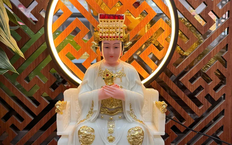 Tượng Mẹ Thiên Hậu 