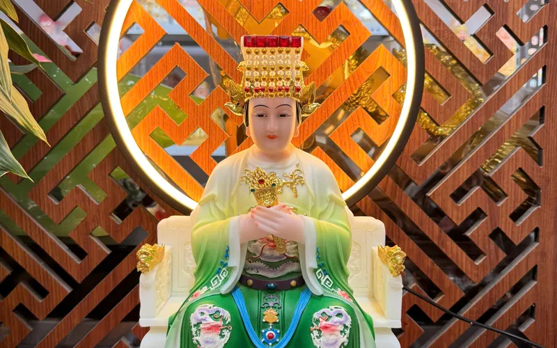 Tượng Mẹ Thiên Hậu  