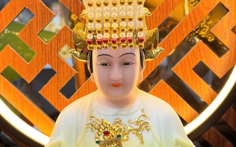 Tượng Mẹ Thiên Hậu  